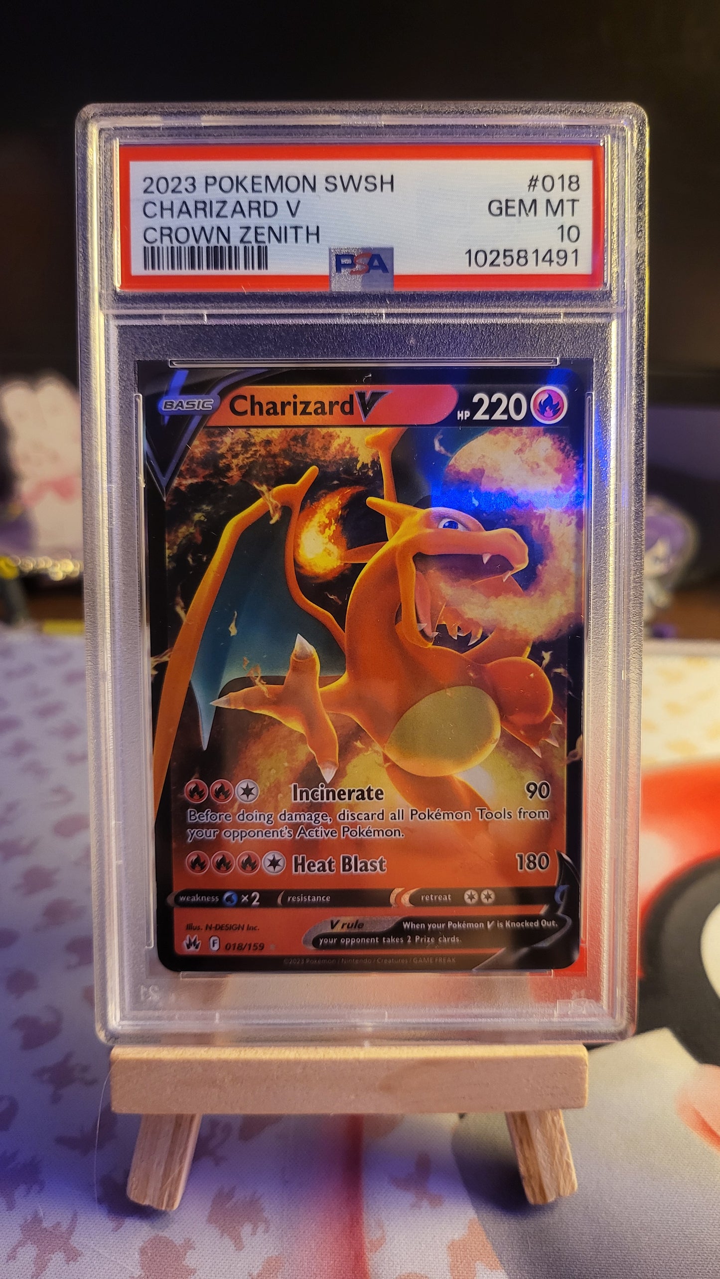 2023 SWSH Charizard V CZ #018 PSA 10